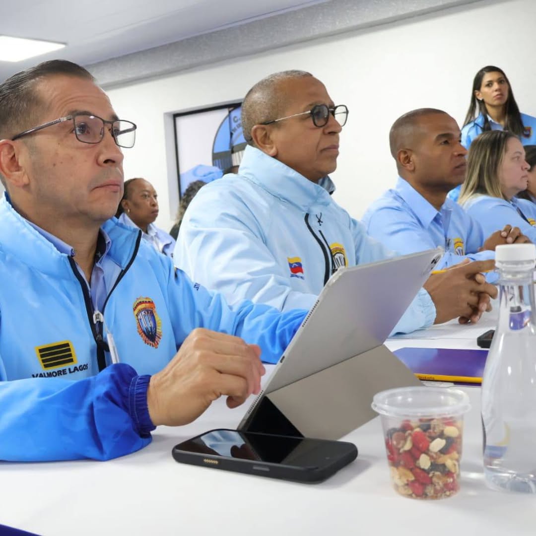 dirigida a Directores de Unidad, jefes de Redip, jefes de estados y Directores de Línea